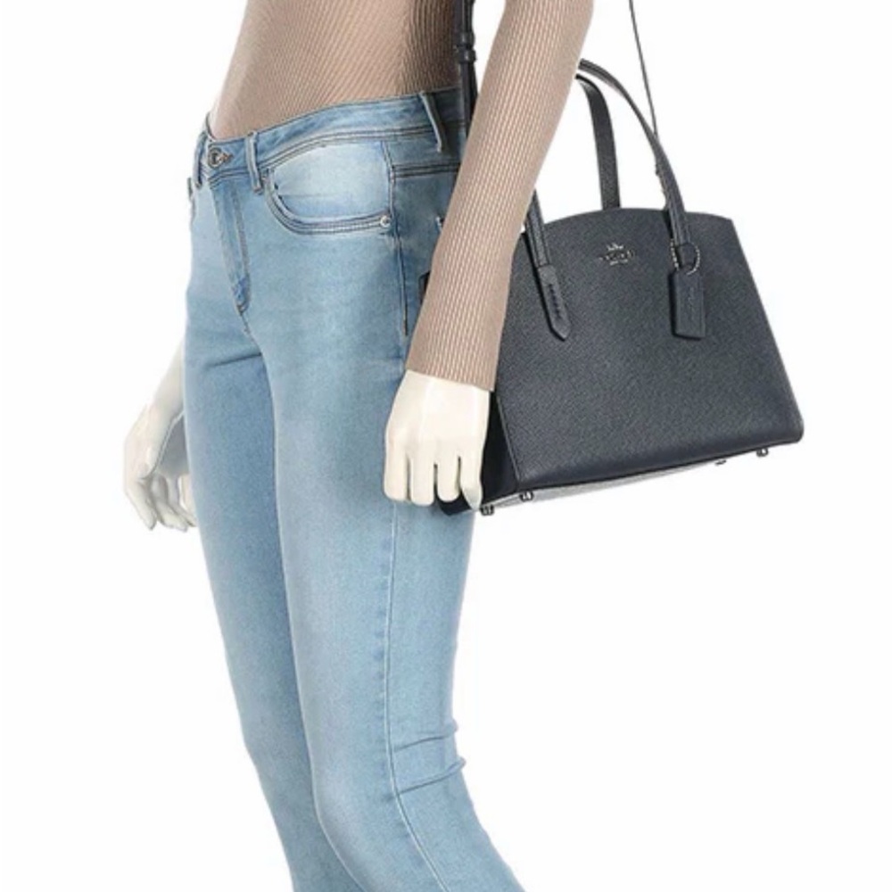 Coach 29529 Charlie Carryall 28 Midnight
Navy Leather Crossbody Satchel Bag - Picture 5 of 15